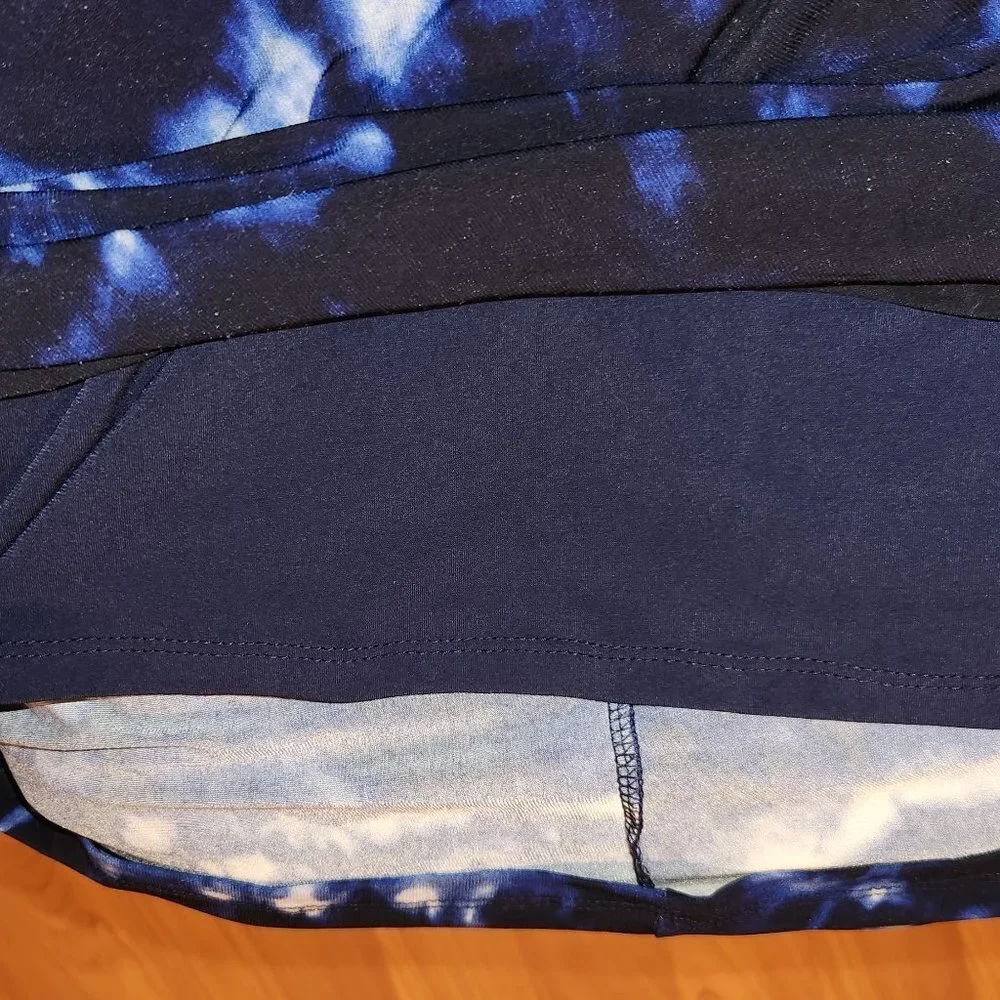 ANNE KLEIN DRESS SIZE 4 STRETCH SLIMMING BLUE AND WHITE SLEEVELESS TIEDYE || EUC - Picture 7 of 11